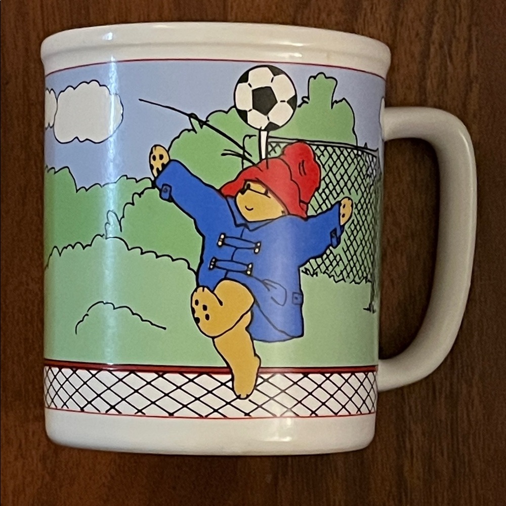 PADDINGTON BEAR coffee mug 1991 Soccer